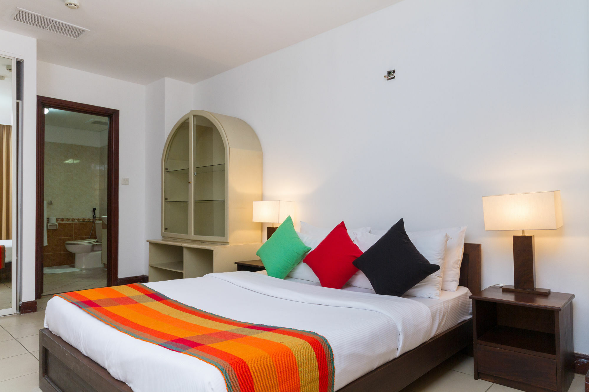 Apartament Crescat Residencies Kolombo Zewnętrze zdjęcie